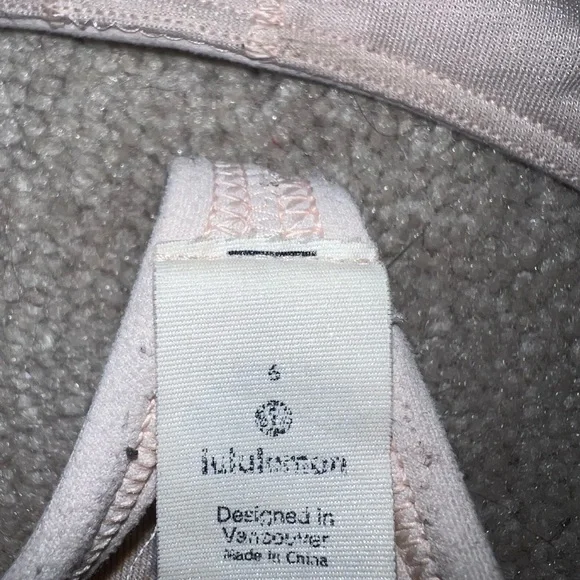 Lululemon Flow Y Nulu Bra - Picture 4 of 4